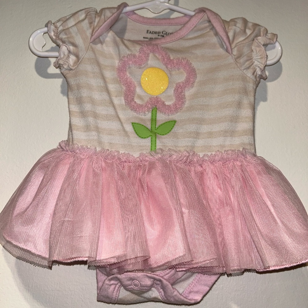 Faded Glory 0-3M Baby Girl Onesie Tutu Dress with Flower Design
